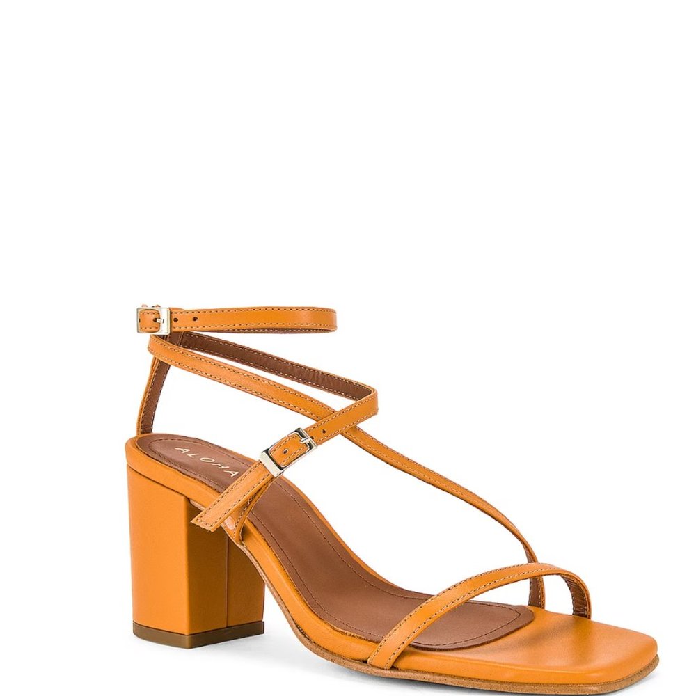 Alohas Manhattan Sandal in Sprintz Orange Size 39